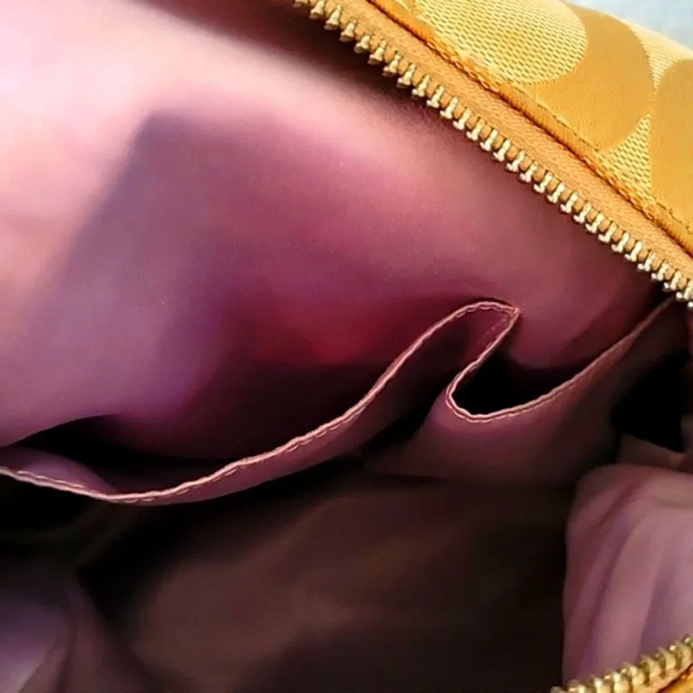 Coach Tan Shoulder Bag - Picture 6 of 10